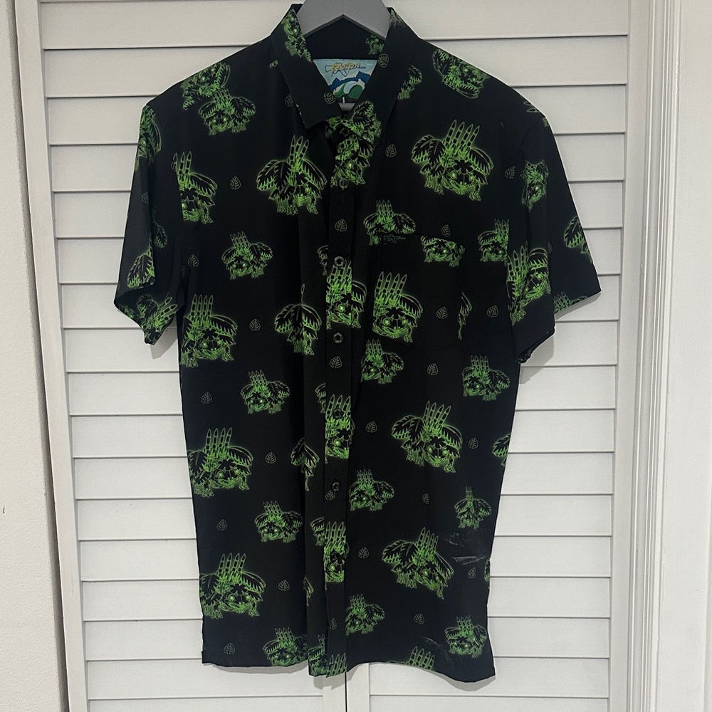 Retro Rifle Pokémon evolution 2 of 4 Men's Shirt worn once dry cleaned.